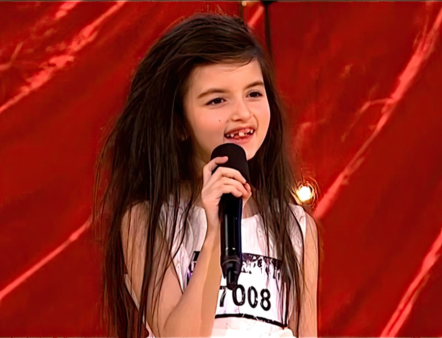Angelina Jordan on the Norway's Got Talent stage